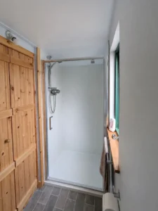 Brambles shower