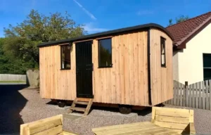 Fort william shepherds hut scottish larch exterior