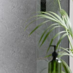 Grey stone wetwall