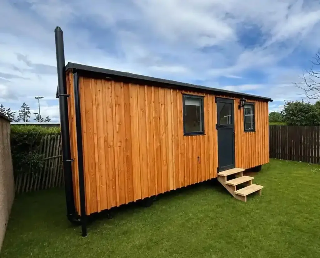Kingsmills shepherds hut side exterior